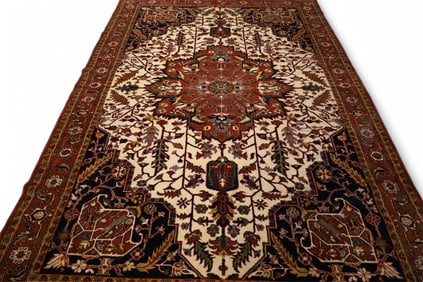 APPROX 9' 9" x 6' 8" HANDMADE KILIM RUG