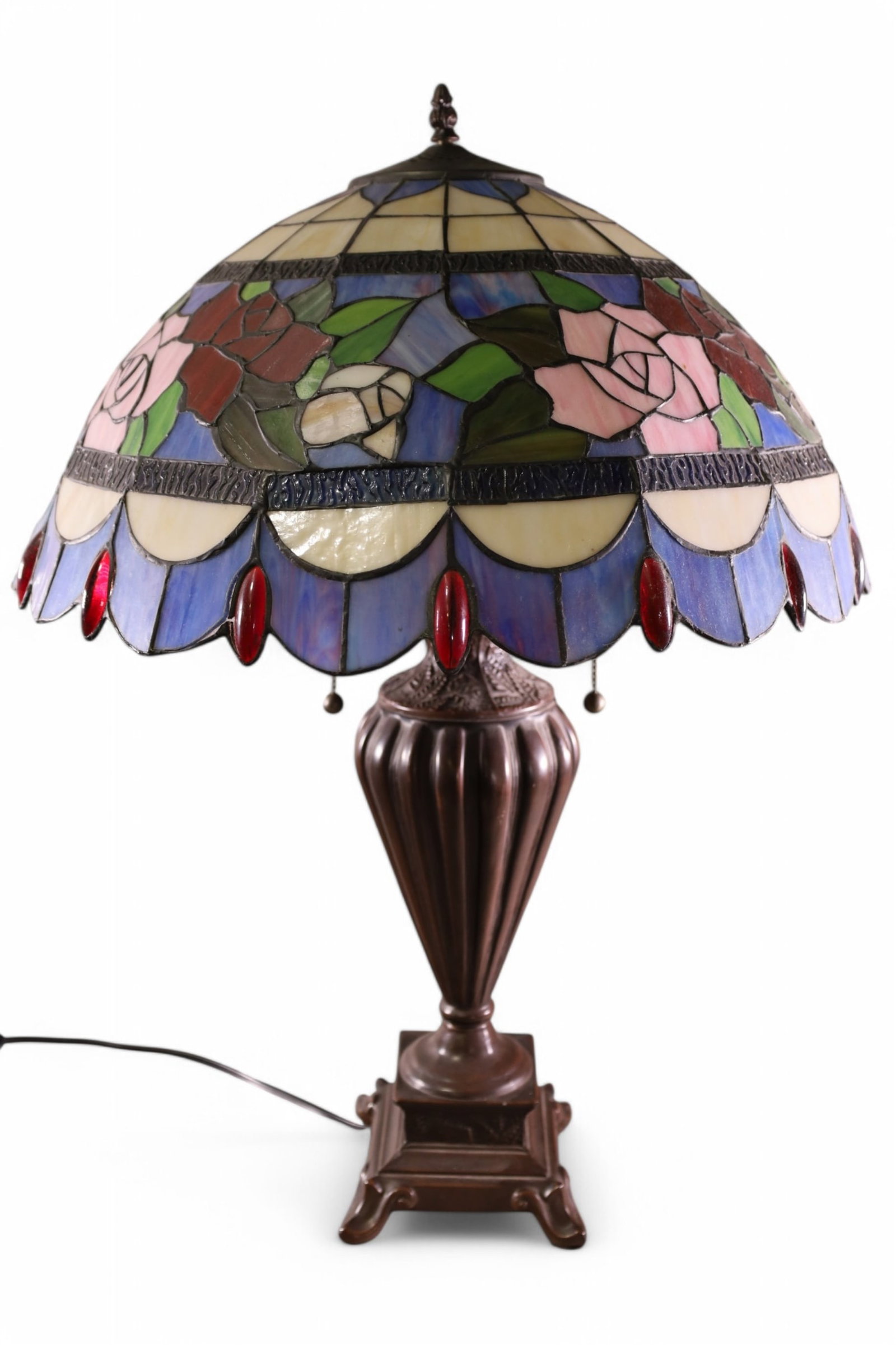 CONTEMPORARY TIFFANY STYLE LAMP: LARGE CONTEMPROARY LEADED GLASS LAMP, 21" DIAM SHADE & 30" H.