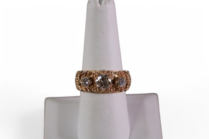 14k GOLD & DIAMOND RING
