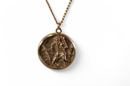 14k GOLD ST. CHRISTOPHER PENDANT NECKLACE