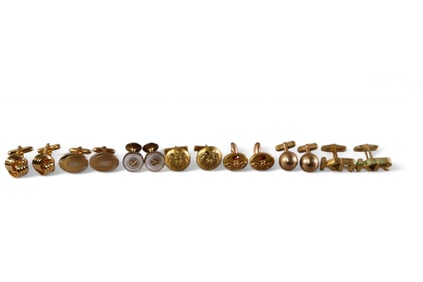GROUPING OF CUFFLINKS