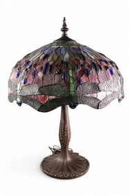LEADED GLASS TABLE LAMP