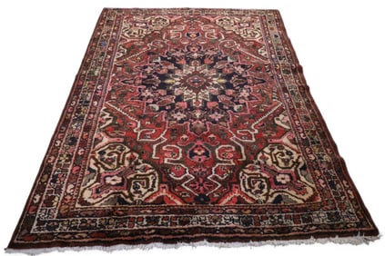 APPROX 7' x 5' 2" HANDMADE WOOL RUG