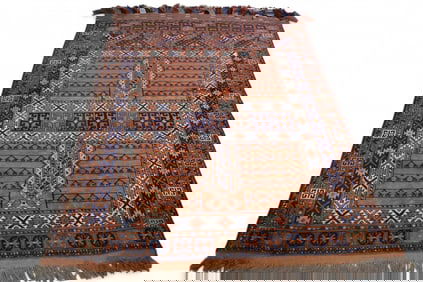 APPROX 6' 9" x 4' 11" HANDMADE WOOL RUG