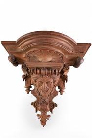 CARVED WALL BRACKET