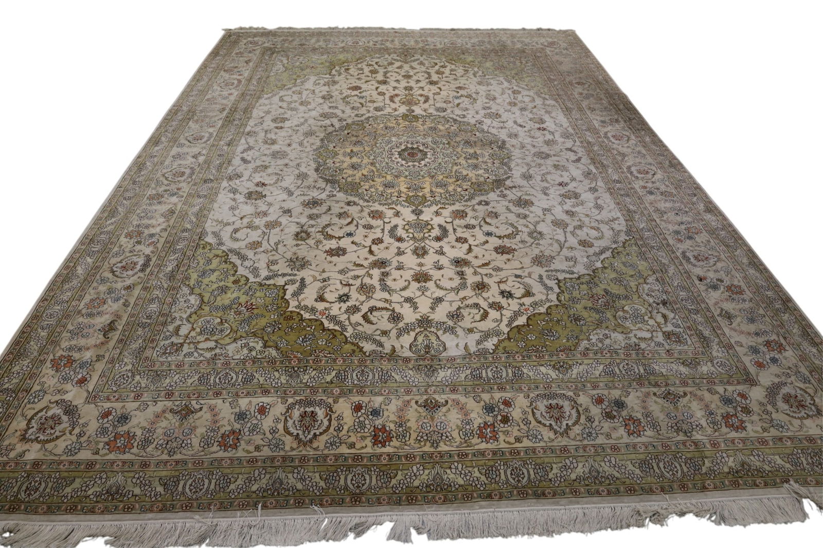 APPROX 10' x 13' 11" HANDMADE WOOL RUG (1 of 8)