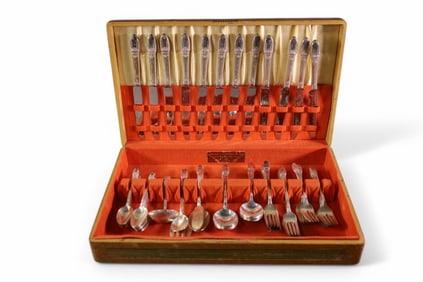 FIRST LOVE SILVERPLATED FLATWARE SET