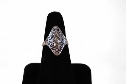 ART DECO DIAMOND RING