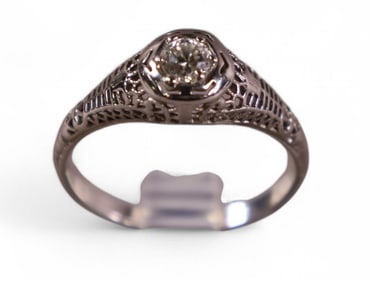 18k GOLD & DIAMOND RING