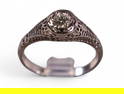 18k GOLD & DIAMOND RING
