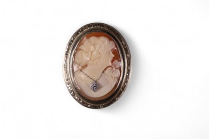 14k GOLD CAMEO