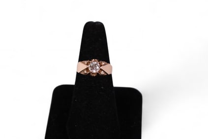 14k GOLD & DIAMOND RING