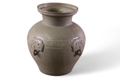 CHINESE VASE