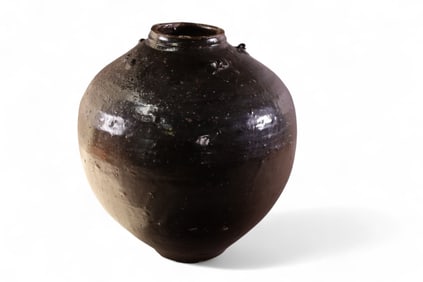 CHINESE WINE VESSEL