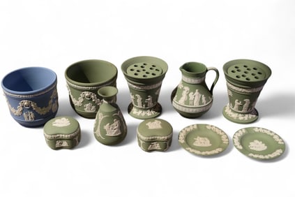 10 PIECES OF WEDGWOOD