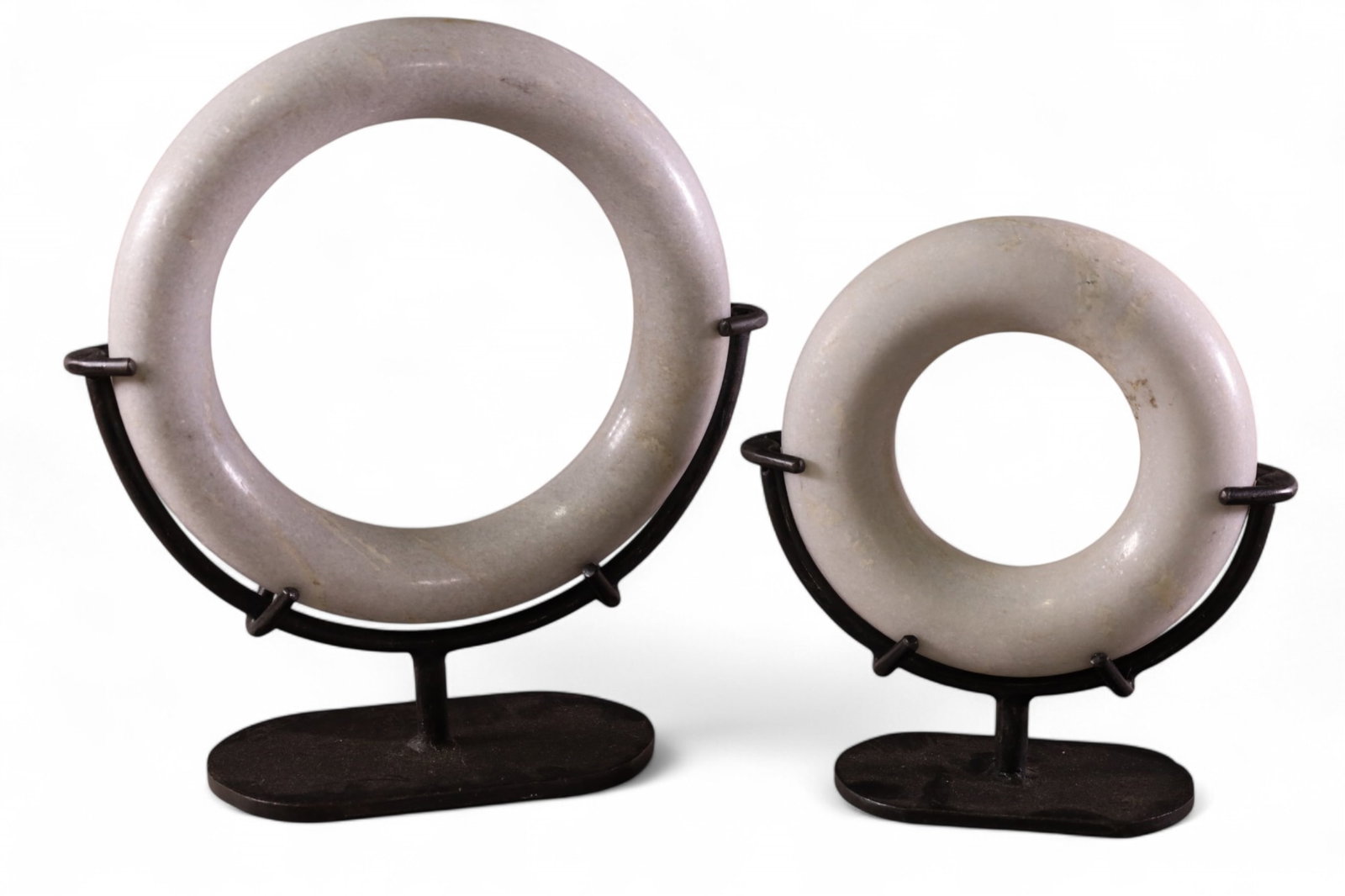 PAIR OF MARBLE SCULPTURES (1 of 3)