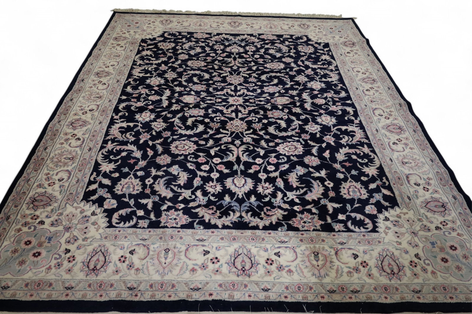 APPROX 10' x 8' 3" HANDMADE WOOL RUG (1 of 4)