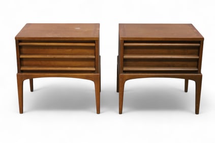 PAIR OF MID CENTURY MODERN NIGHTSTANDS