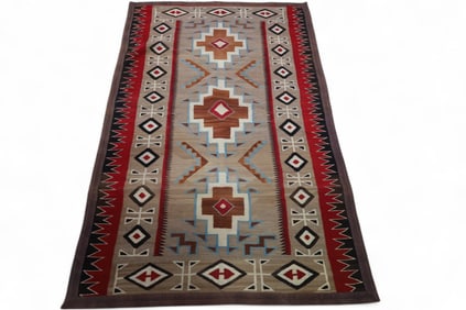 TEEC NOS POS NATIVE AMERICAN RUG