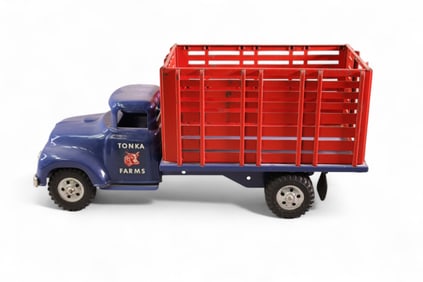 1950'S TONKA FARMS TRUCK