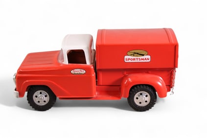1950'S-1960'S TONKA SPORTSMAN TRUCK