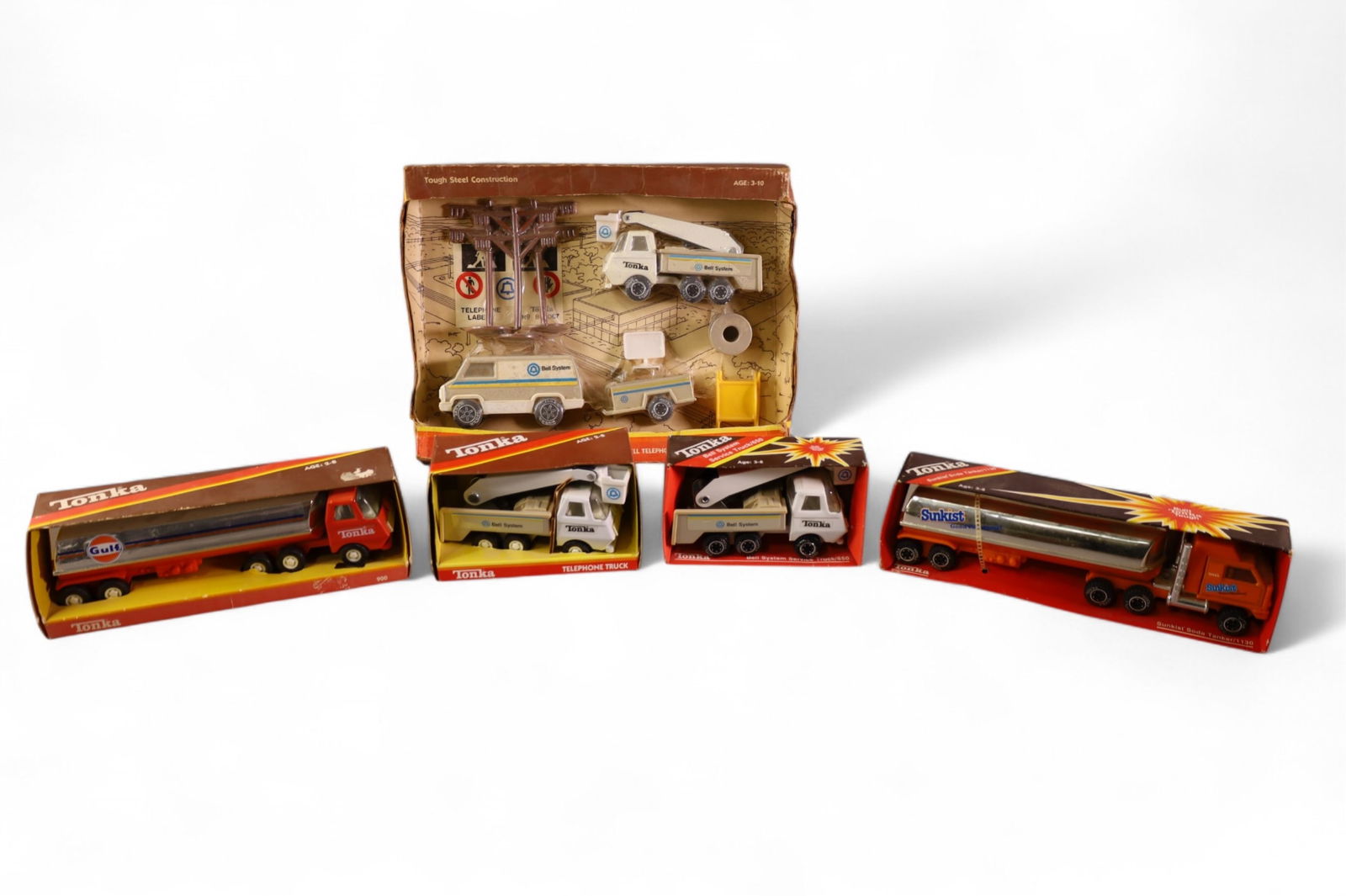 4 TONKA TOYS & TONKA SET (1 of 4)