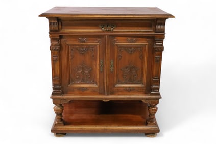 1900'S WALNUT SERVER