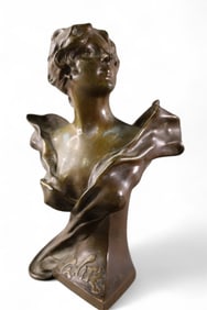 BRONZE LADY BUST