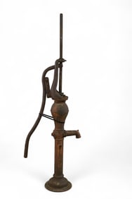 TALL ANTIQUE WATER PUMP