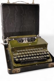 GREEN SMITH CORONA TYPEWRITER