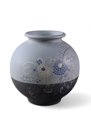 WELLER POTTERY VASE