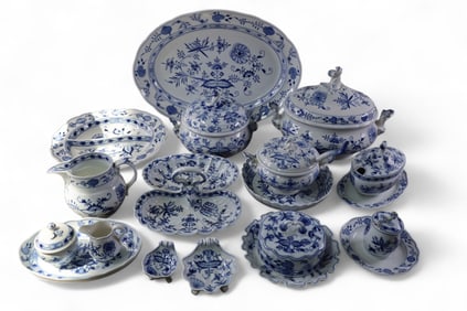 MEISSEN BLUE ONION SERVING PIECES