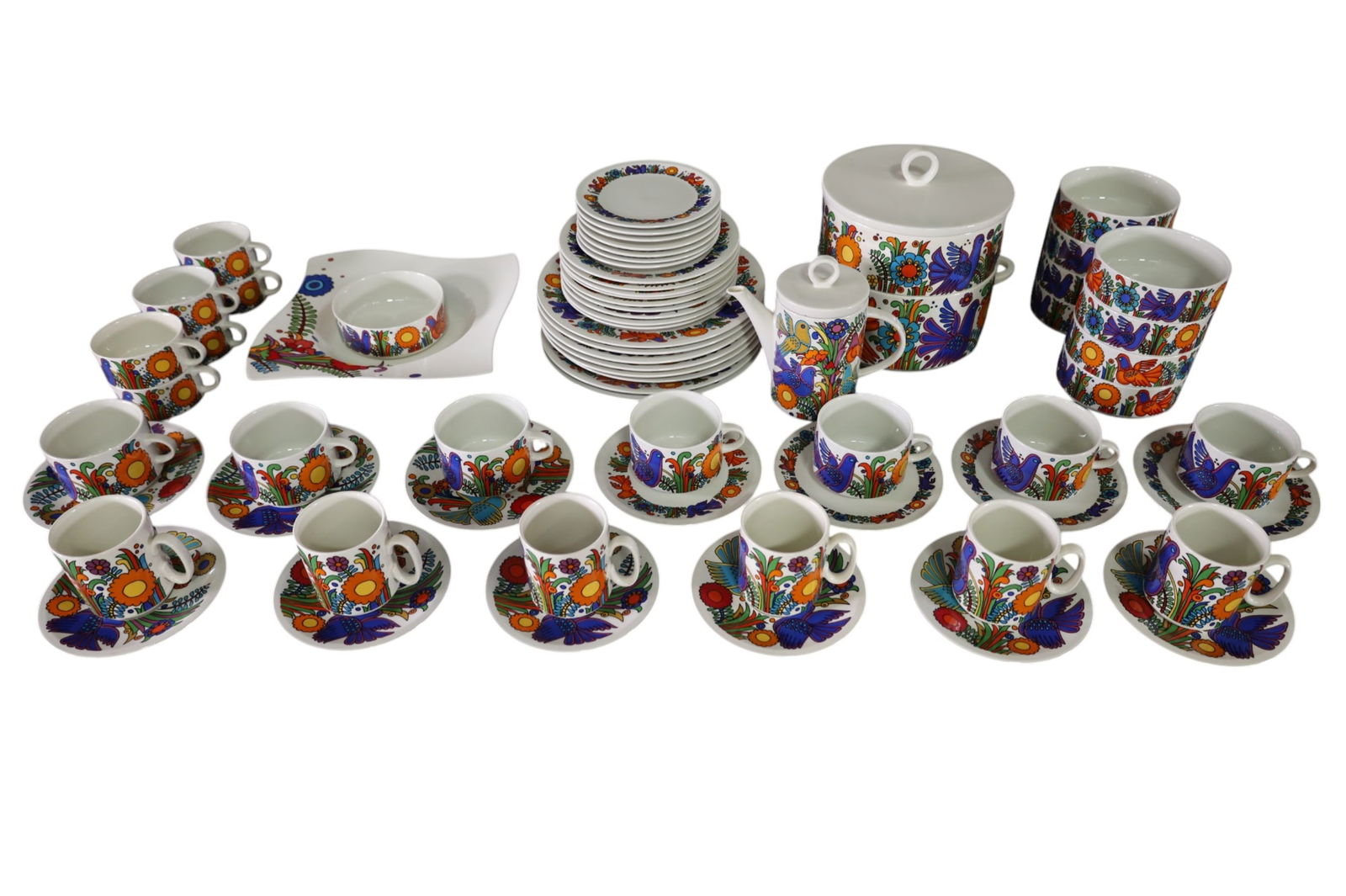 VILLEROY & BACH ACAPULCO DISH SET (1 of 10)