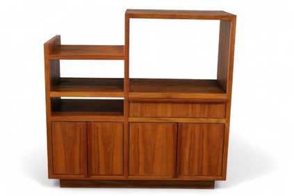 MID CENTURY MODERN MEDIA CENTER
