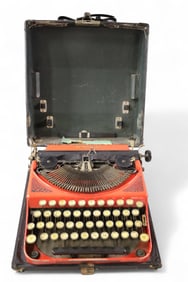 REMINGTON RED TYPEWRITER