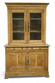 LARGE PINE CUPBOARD