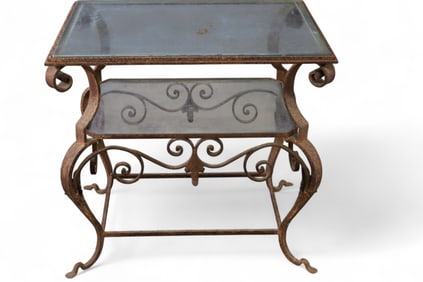 IRON GARDEN TABLE