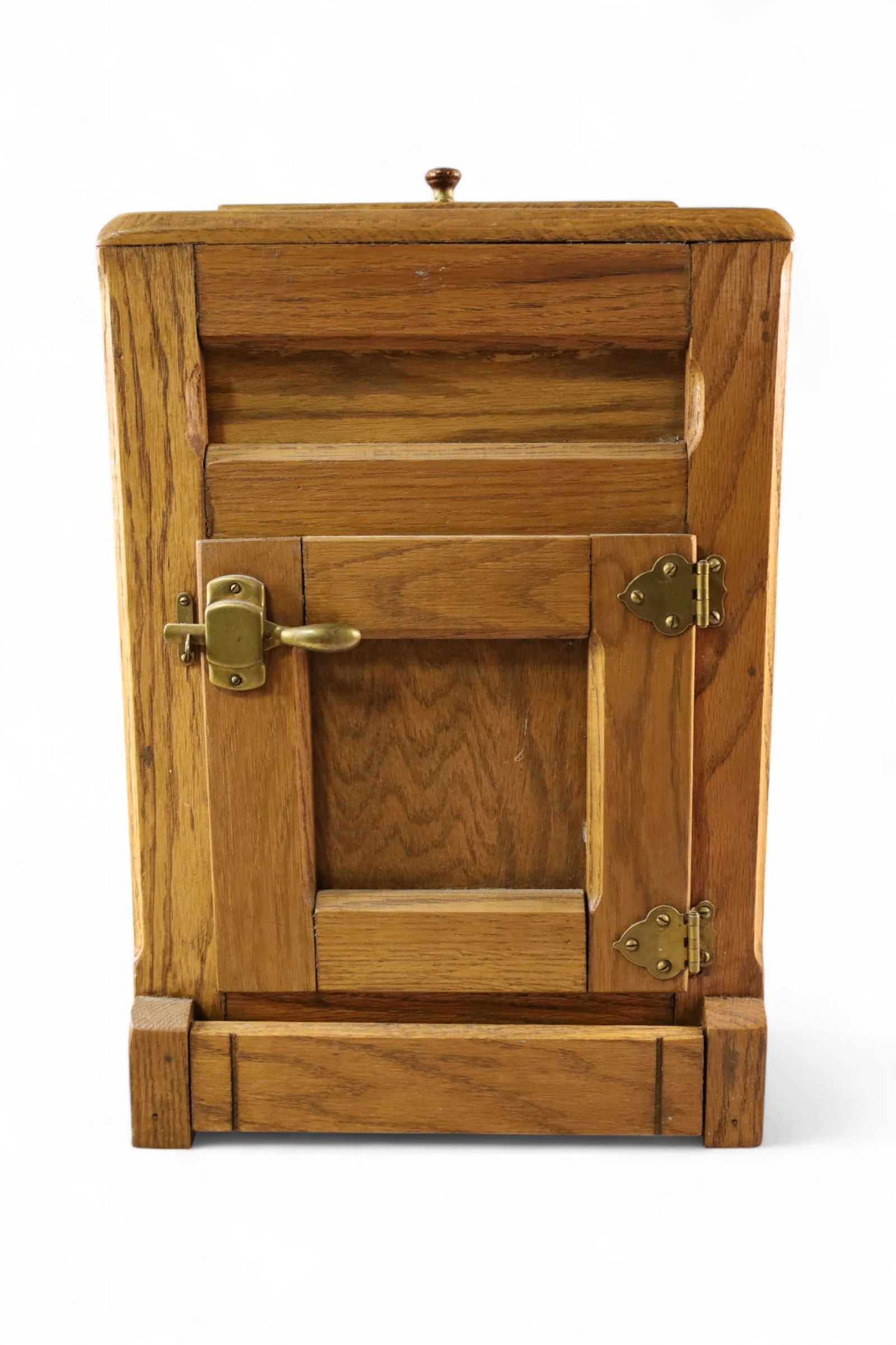 SALESMAN SAMPLE ICE BOX (1 of 3)