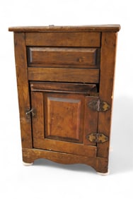 SALESMAN SAMPLE ICE BOX