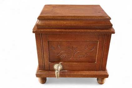 SALESMAN SAMPLE ICE BOX