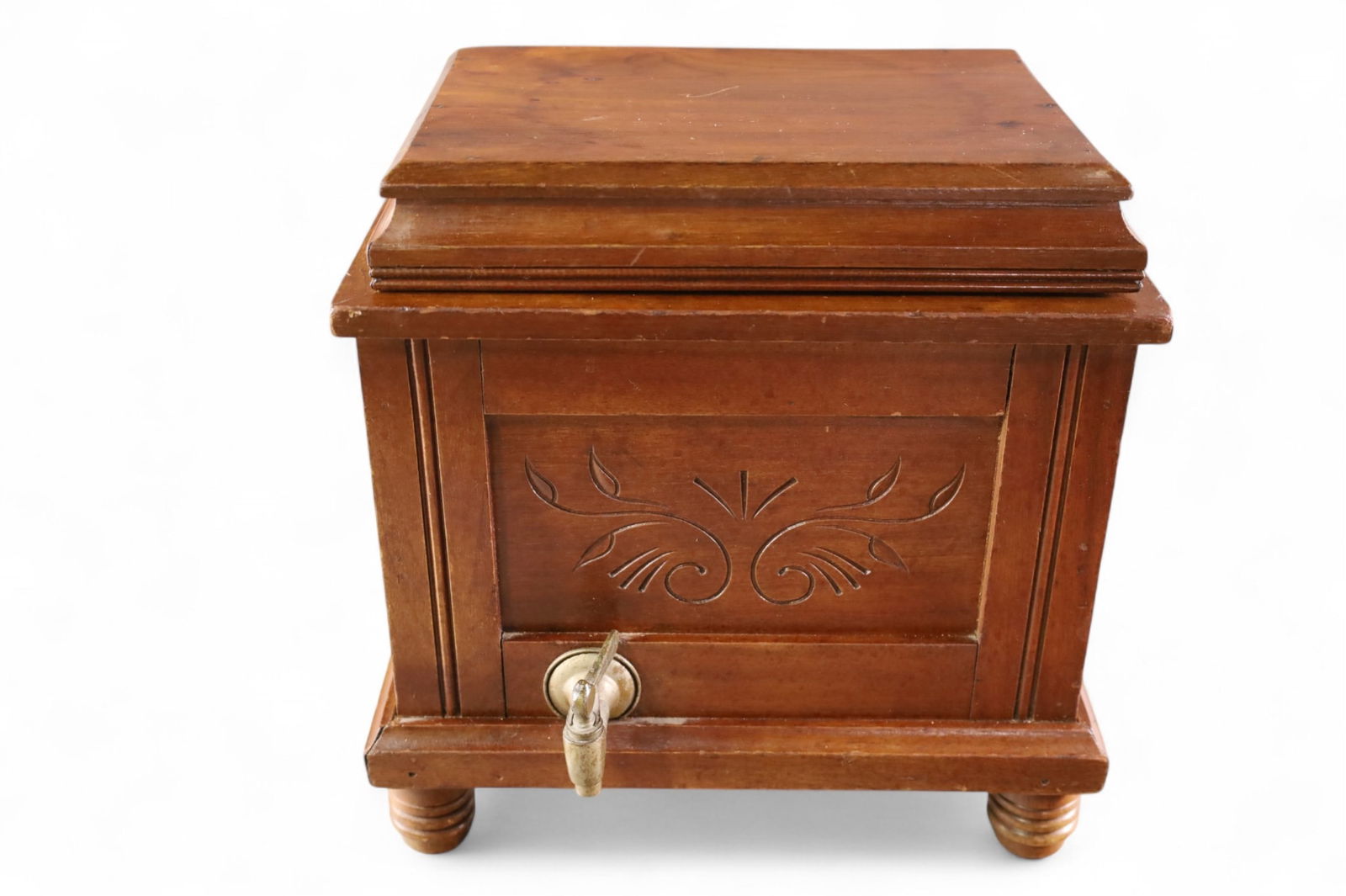 SALESMAN SAMPLE ICE BOX (1 of 3)