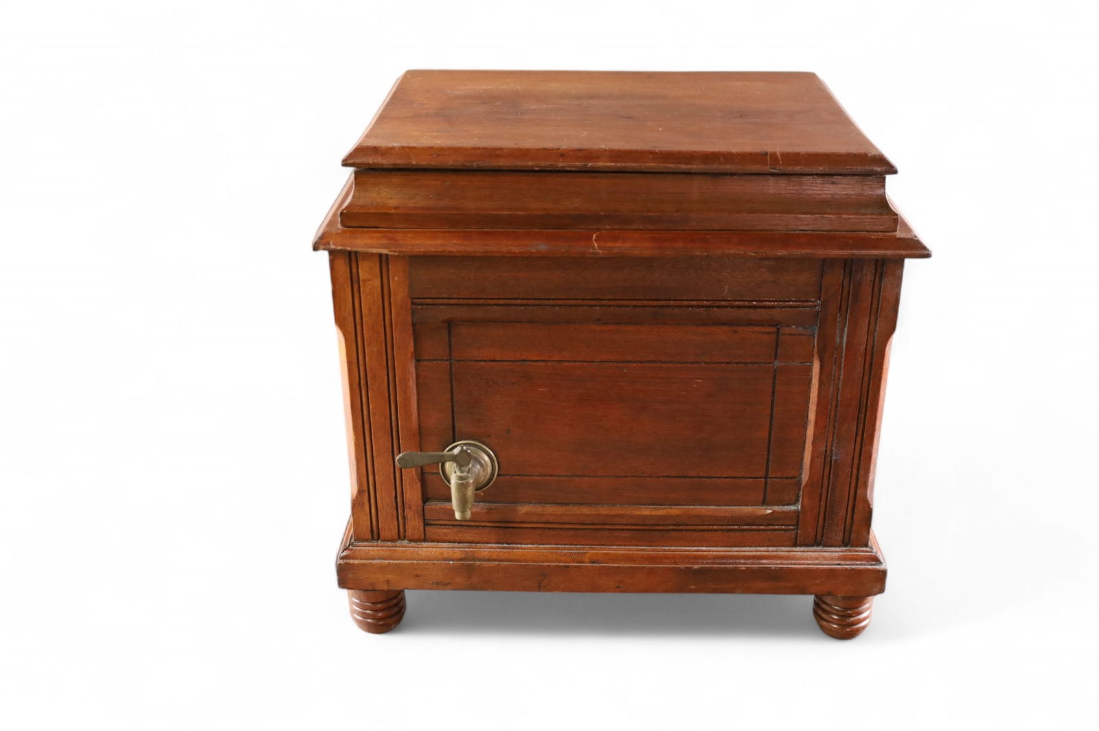 SALESMAN SAMPLE ICE BOX (1 of 3)