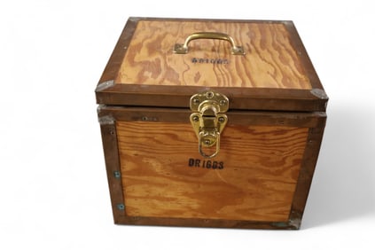 DRIGGS DAIRY PORCH COOLER