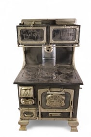 "MAJESTIC" JUNIOR STOVE