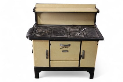 BAKE-WELL SALESMAN SAMPLE STOVE