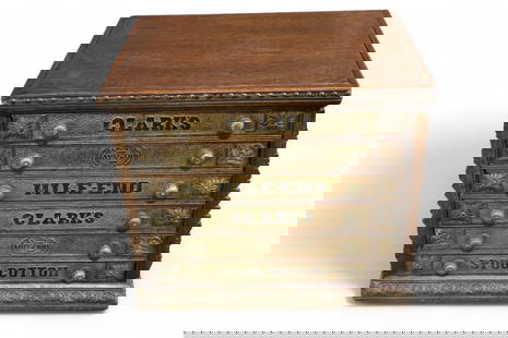 CLARKS SPOOL CABINET: LARGE 6 DRAWERS CLARKS MILD-END SPOOL CABINET. DAMAGE TO PANEL ON REVERSE. 25" W x 18" D x 22" H. THIS ITEM EXCEEDS SIZE OR WEIGHT LIMITATIONS FOR IN HOUSE SHIPPING, MUST BE PICKED UP IN HOUSE OR SHIP