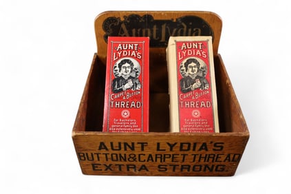AUNT LYDIA'S THREAD BOX