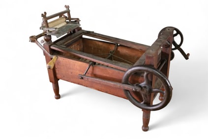 SALESMAN SAMPLE WASHING MACHINE