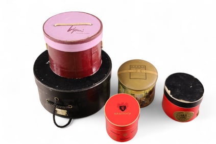 GROUPING OF MINIATURE HATS & BOXES