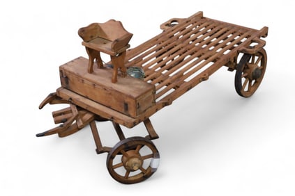 ANTIQUE WAGON